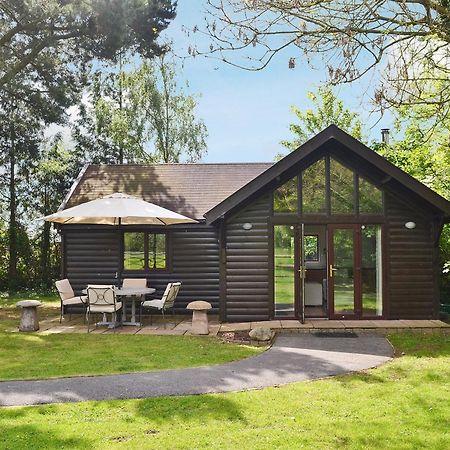 Strawberry Lodge Cheddar Extérieur photo
